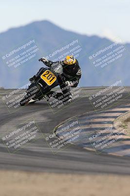 media/Nov-16-2025-Race Pace (Sun) [[8c5fa54630]]/Verified Riders/8-Turn 12 (120pm)/